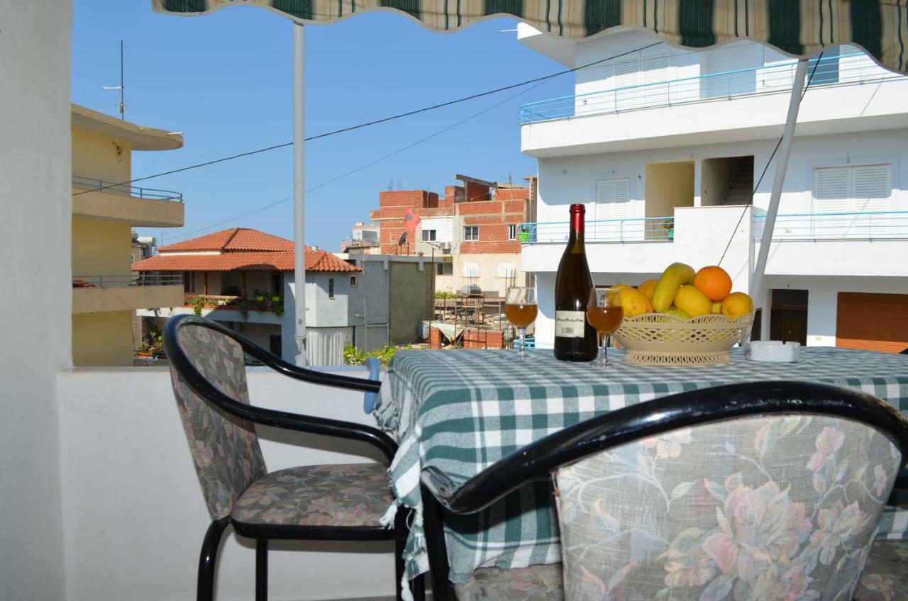 Villa Viktor Sarandë Exterior foto